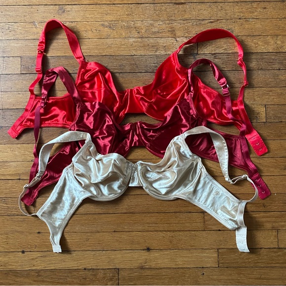 Vintage Victoria’s Secret Satin Bras - Bundle of 3